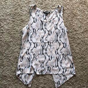 Women’s express open back tank top